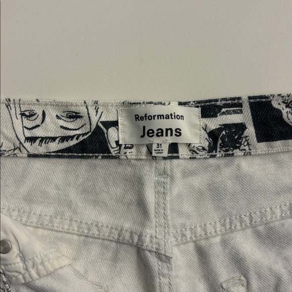 Reformation Newsprint/Comic Print Highrise Jeans - Picture 7 of 17